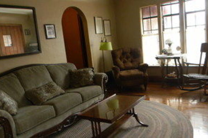 Maple Street Bed & Breakfast
