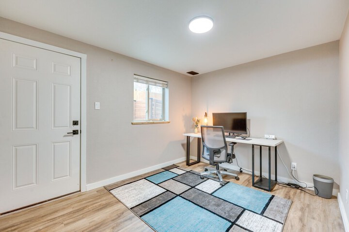 Dog-friendly Arvada Retreat w / Fenced-in Yard!