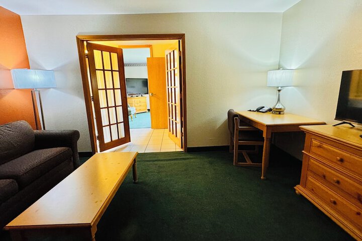 Room 30 of 64