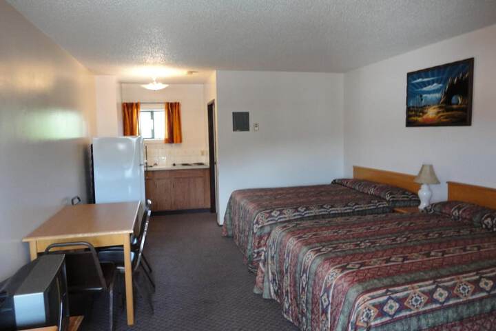 Room 16 of 38
