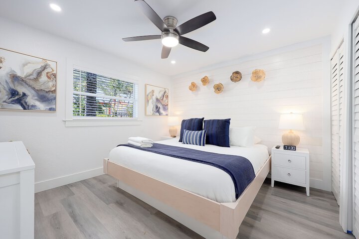 Siesta Key Beach Resort and Suites