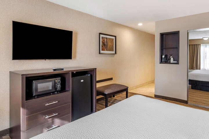Best Western Country Inn