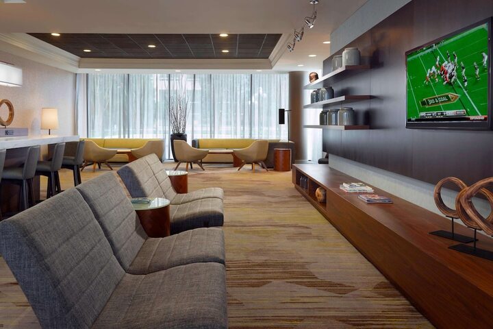 Hotel Interior 5 of 27
