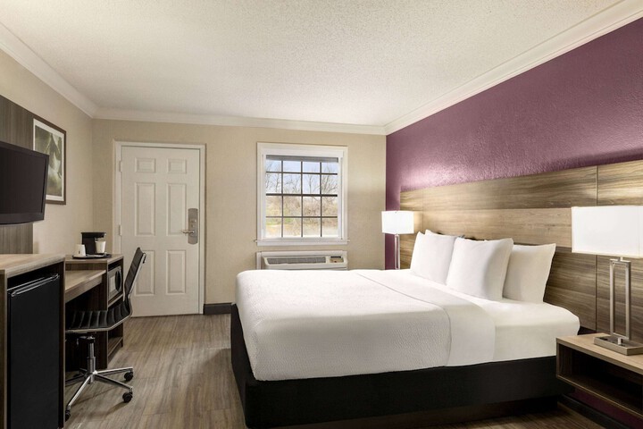 Room 29 of 50