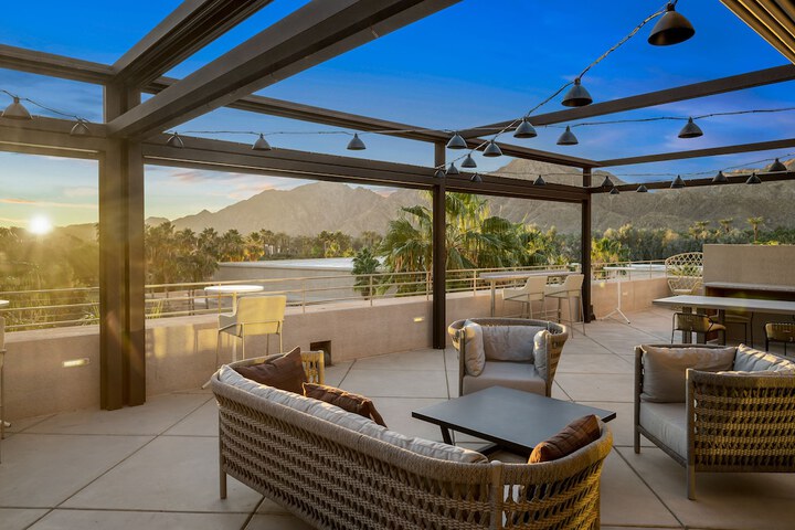 Terrace/Patio 170 of 177