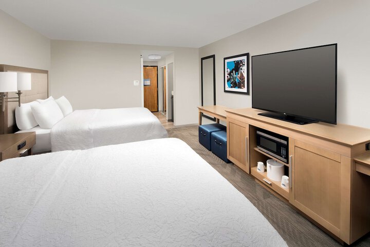 Room 14 of 34