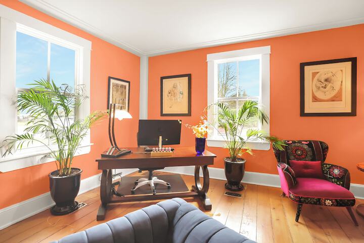 Room 46 of 70