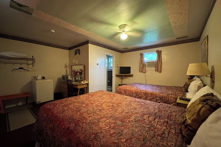 Room 22 of 30