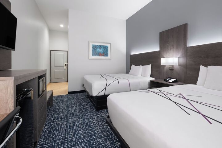 Room 35 of 60