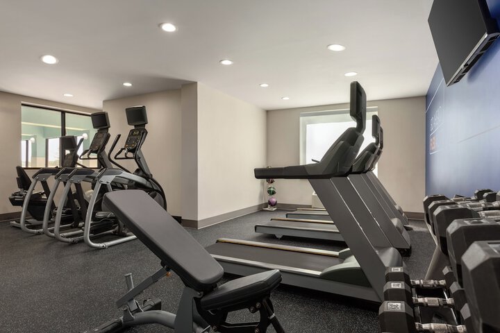Holiday Inn Express Hotel & Suites Mesquite by IHG