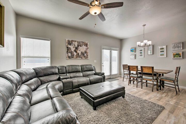 Mtn View Townhome w / Amenities 17 Mi to Snowbird!