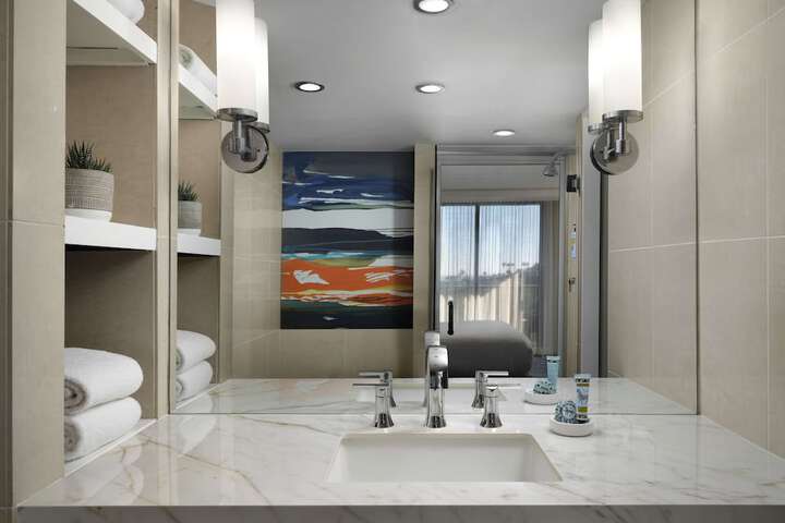 Room 32 of 58