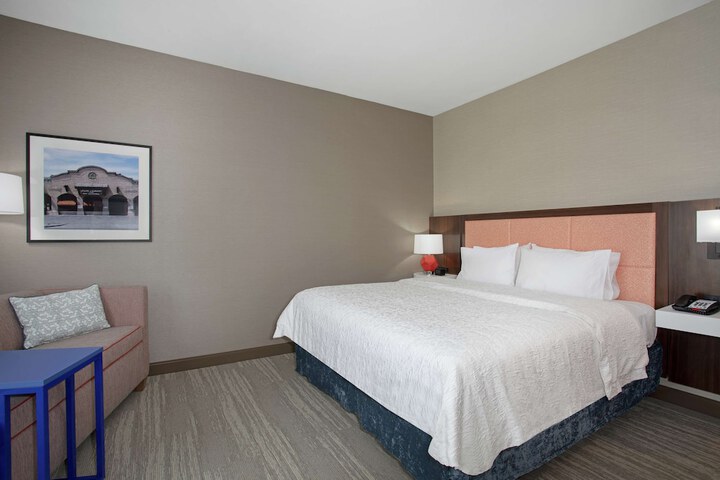 Room 19 of 42