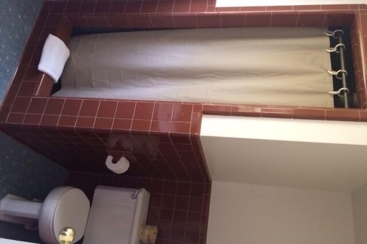 Room 20 of 45