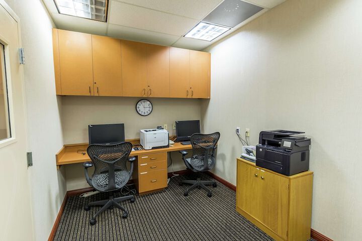 Business Center 47 of 47