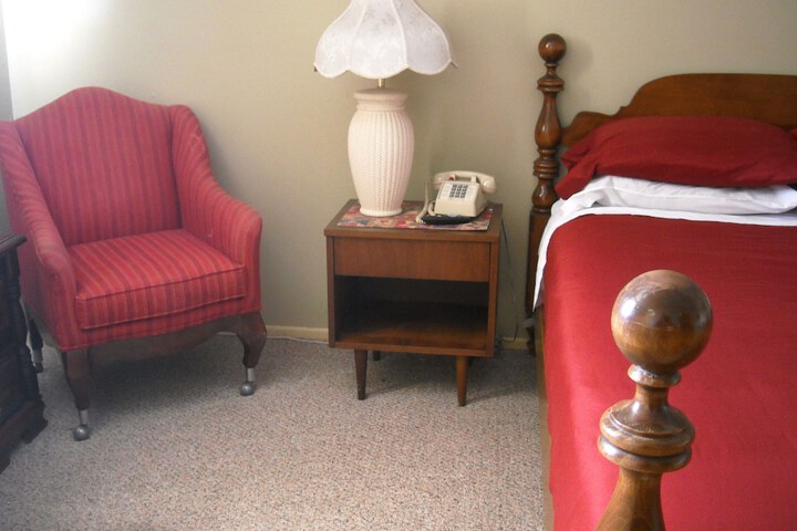 Room 19 of 41