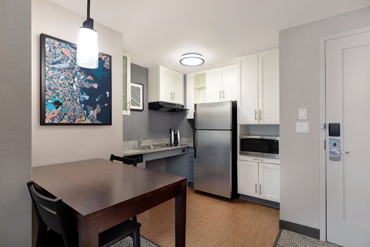 Residence Inn by Marriott Boston Back Bay / Fenway