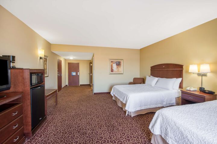 Room 32 of 45