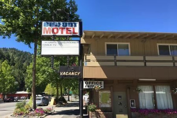 Hotel 1 of 23