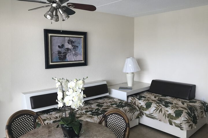 Room 22 of 43