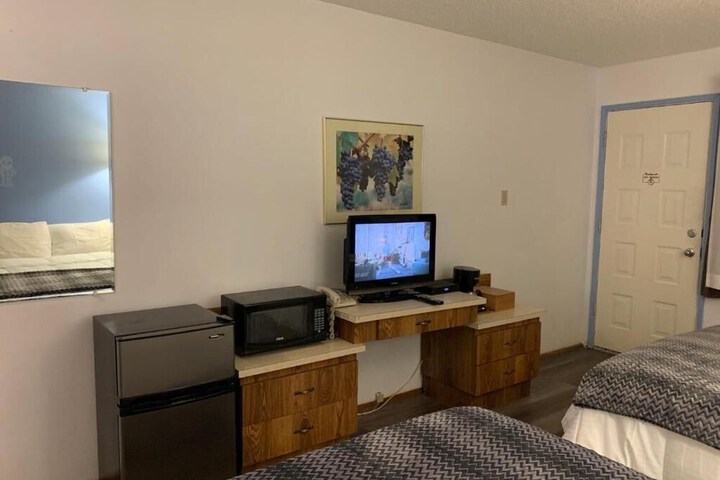Room 38 of 99
