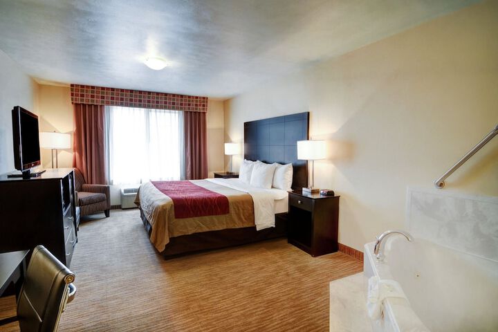 Room 21 of 40