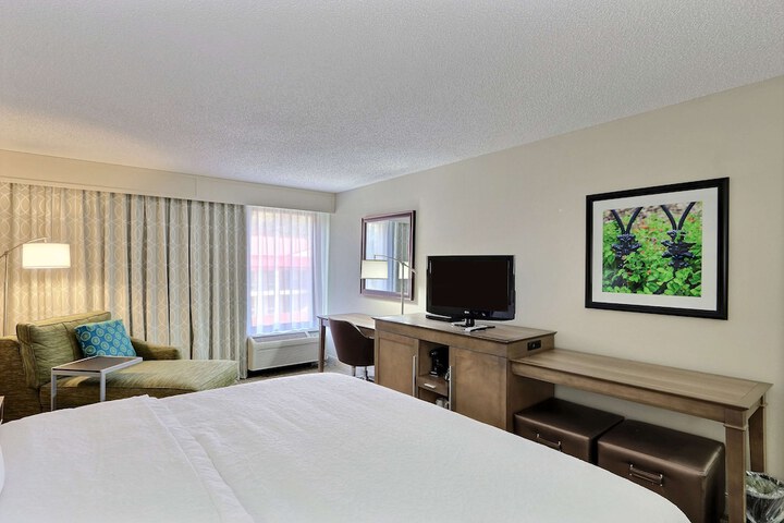 Room 21 of 29