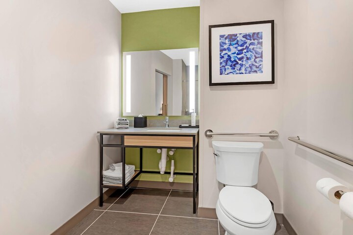 Cambria Hotel Euless - DFW Airport South