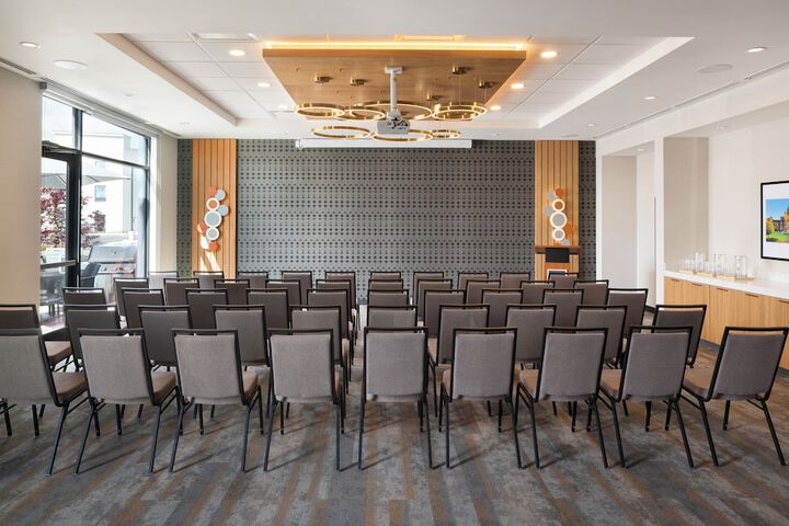 Towneplace Suites by Marriott Victoria Airport Sidney