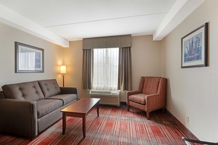 Room 10 of 44