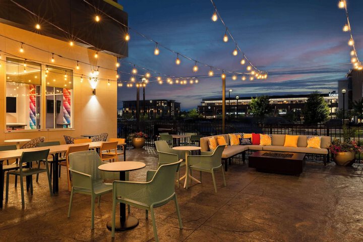Terrace/Patio 59 of 61