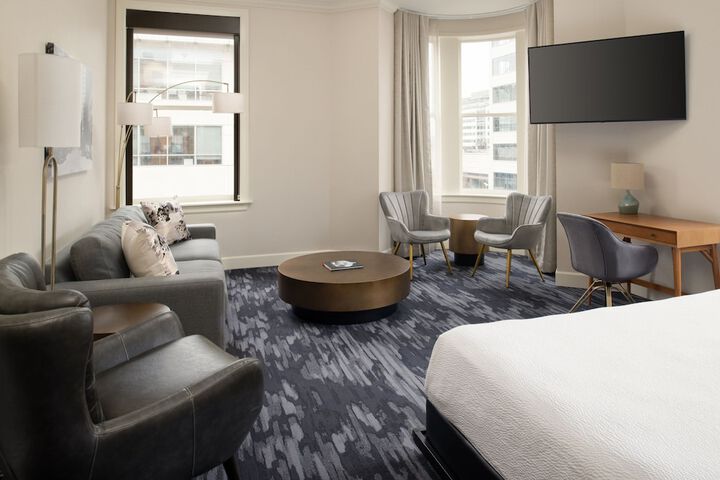 Courtyard by Marriott Tacoma Downtown
