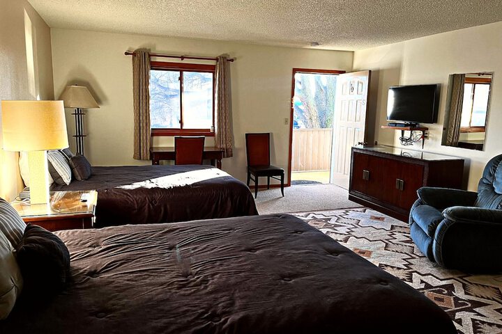 Room 14 of 15
