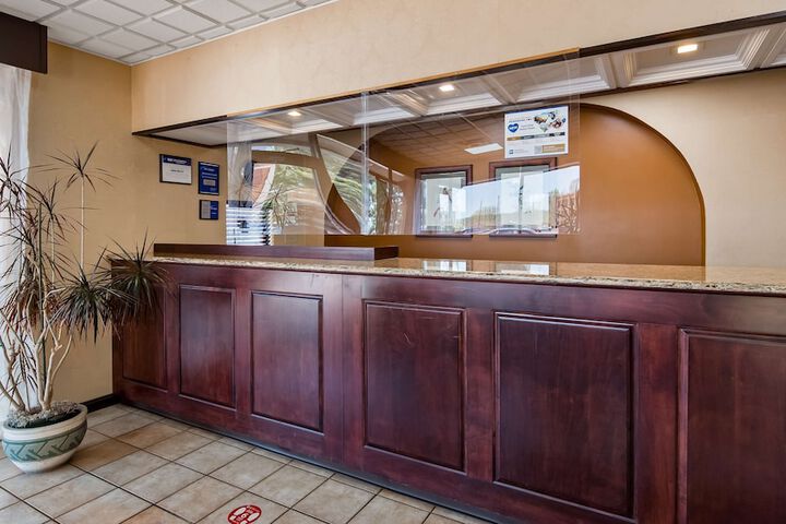Best Western Thunderbird Motel