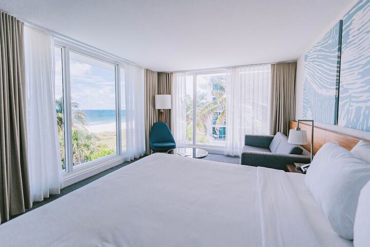 B Ocean Resort Fort Lauderdale Beach