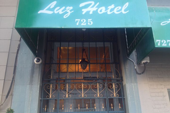 Hotel 2 of 54