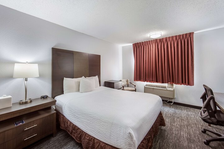 Red Lion Inn & Suites Grants Pass