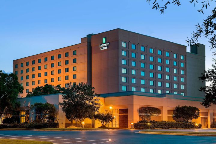 Hotel 2 of 106