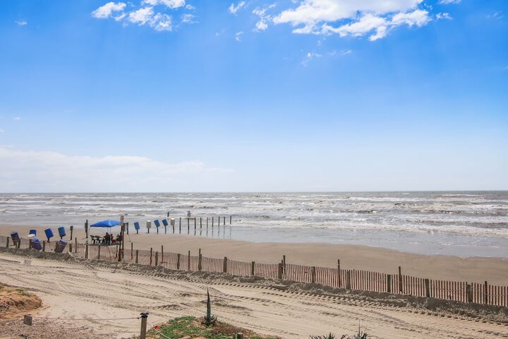 Beach 27 of 32
