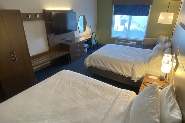 Room 35 of 50