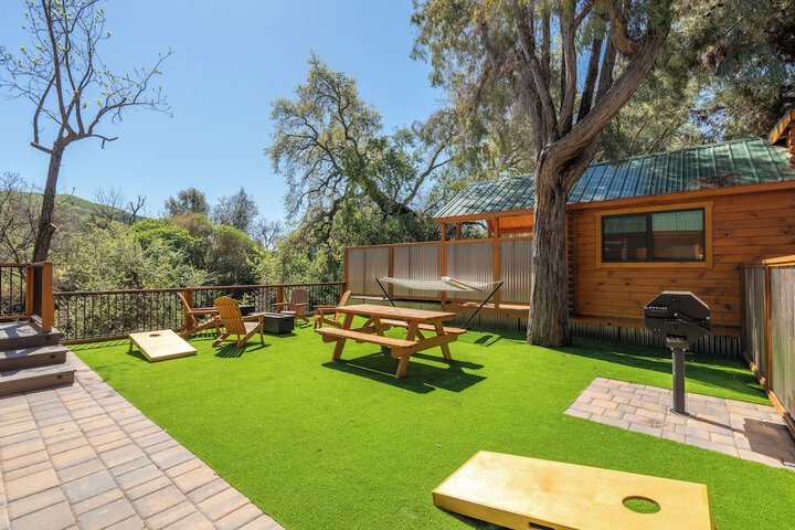 Casa de Fruta Cabins Inn & RV Park