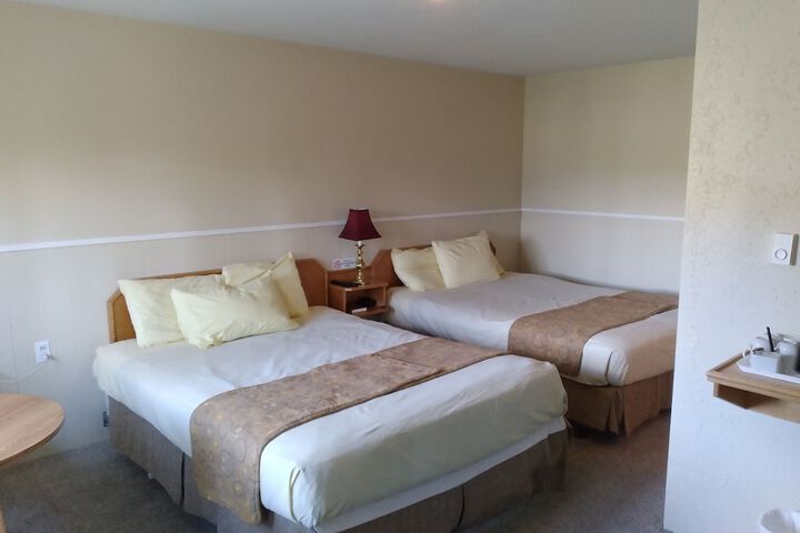 Apple Tree Inn