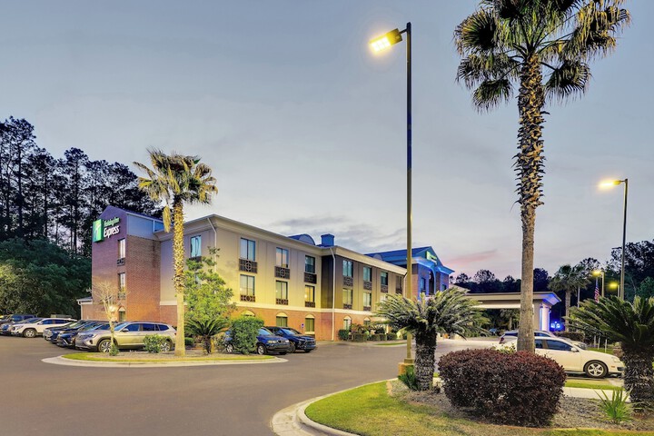 Holiday Inn Express Hinesville by IHG