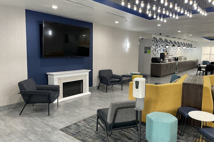 Hotel Interior 11 of 60