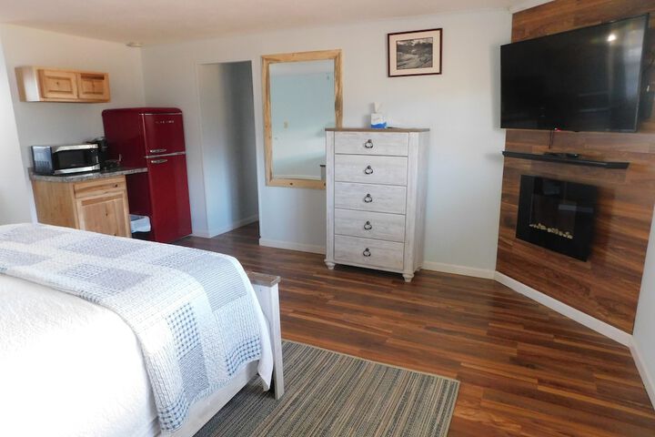 Room 46 of 125