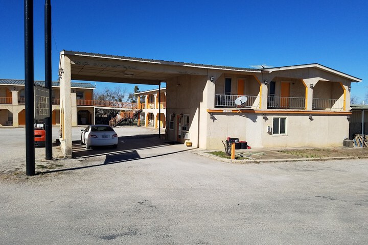 Cisco inn