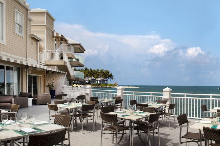 Pier House Resort & Spa