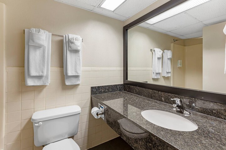 Quality Inn and Conference Center I-80 Grand Island