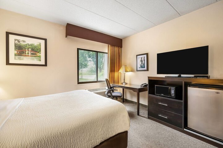 Baymont by Wyndham Janesville