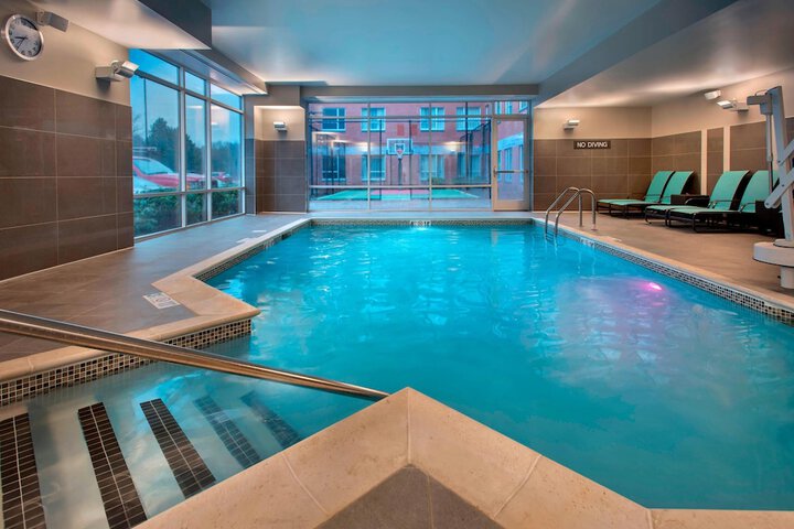 Pool 4 of 45